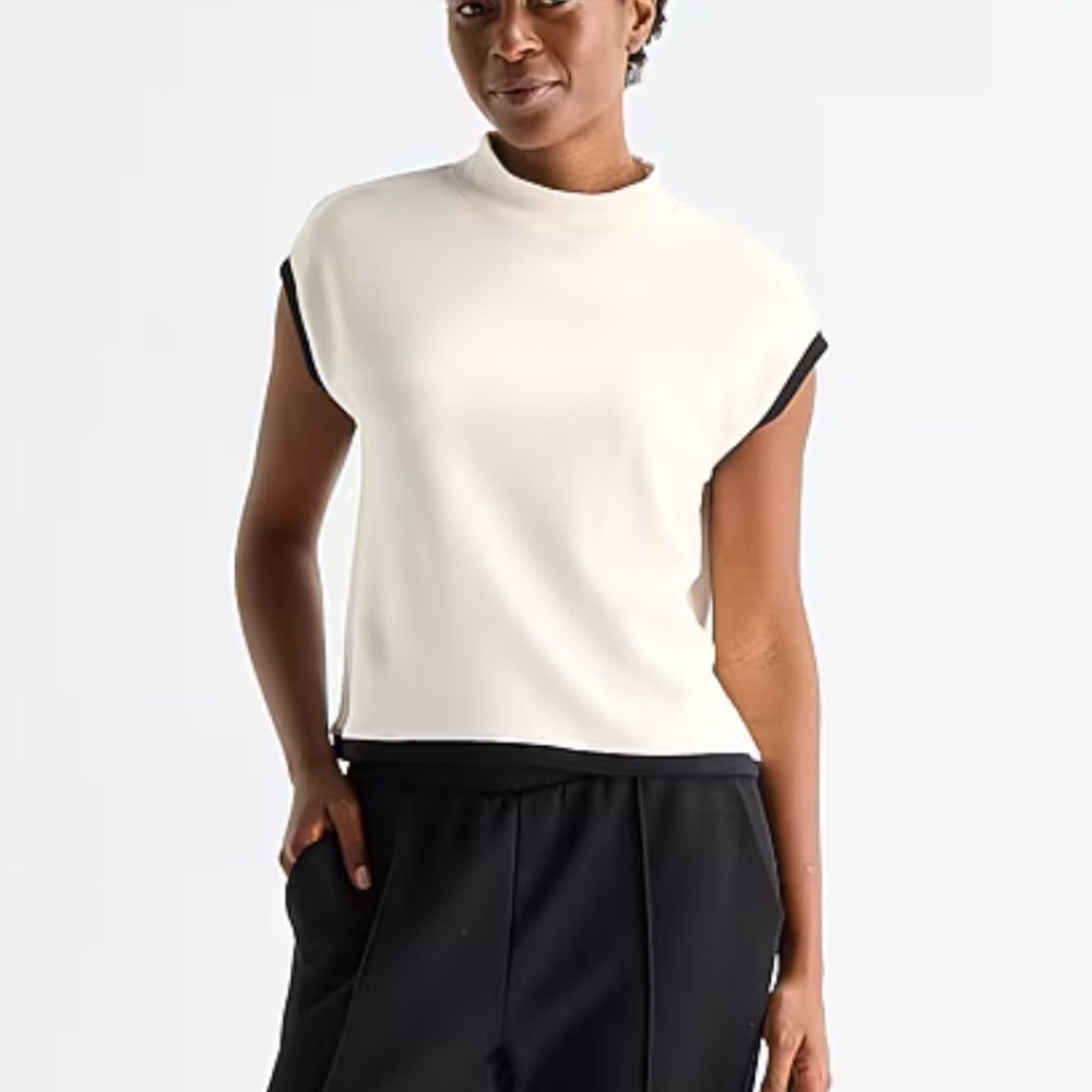 Women’s Stylus Cream Cap-Sleeve Mock Neck Top with Black Trim Sz S NWT